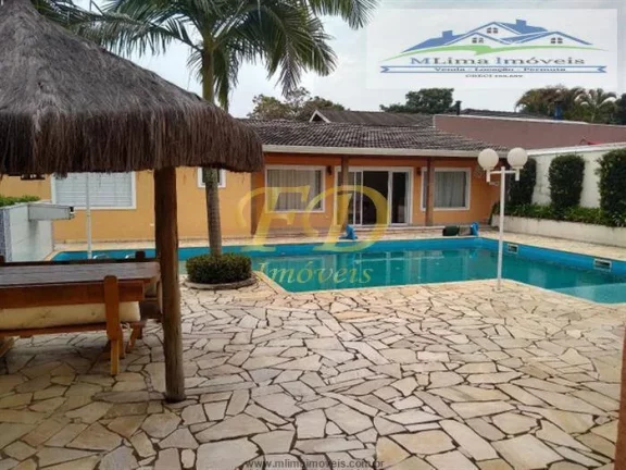 Imagem Casa de alto padrão em condomínio fechado em Atibaia