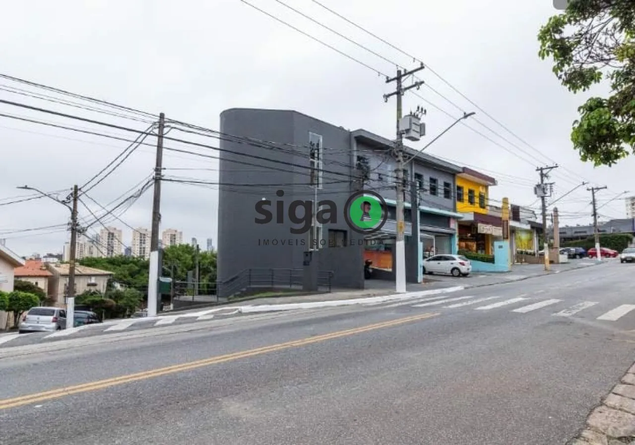 Imagem Sala/Salão Comercial no Piso Superior Área total: 724,32 m²