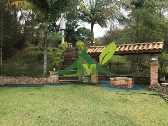 Imagem Linda Chácara Pé na Água à Venda em Piracaia – Exclusividade e Conforto