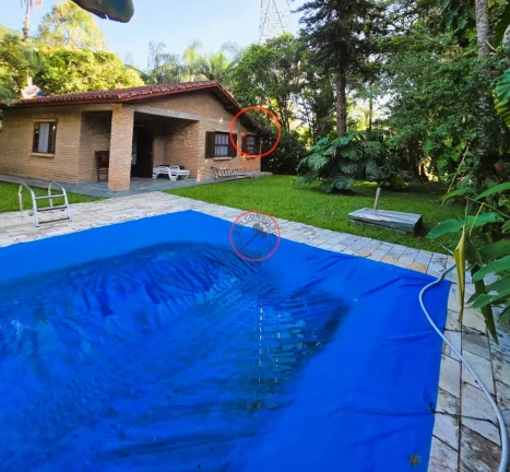Imagem LINDO SITIO COM 1832 M² COM 2 CASAS PISCINA LINDO GRAMADO ARVORES FRUTIFERAS POÇO ARTESIANNO AREA GORMET PERTO DE TUDO