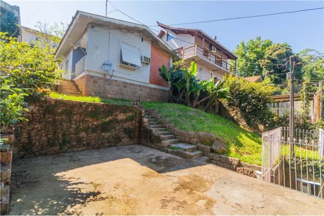 Foto do imóvel Casa em Condomínio para venda em Porto Alegre