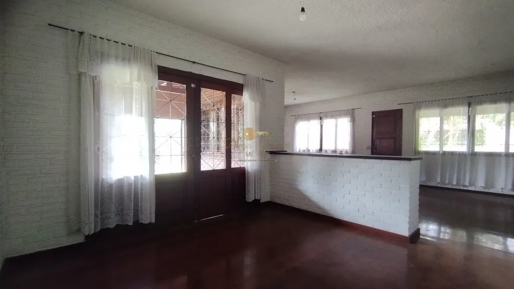Imagem Casa para Venda em Teresópolis / RJ no bairro Albuquerque