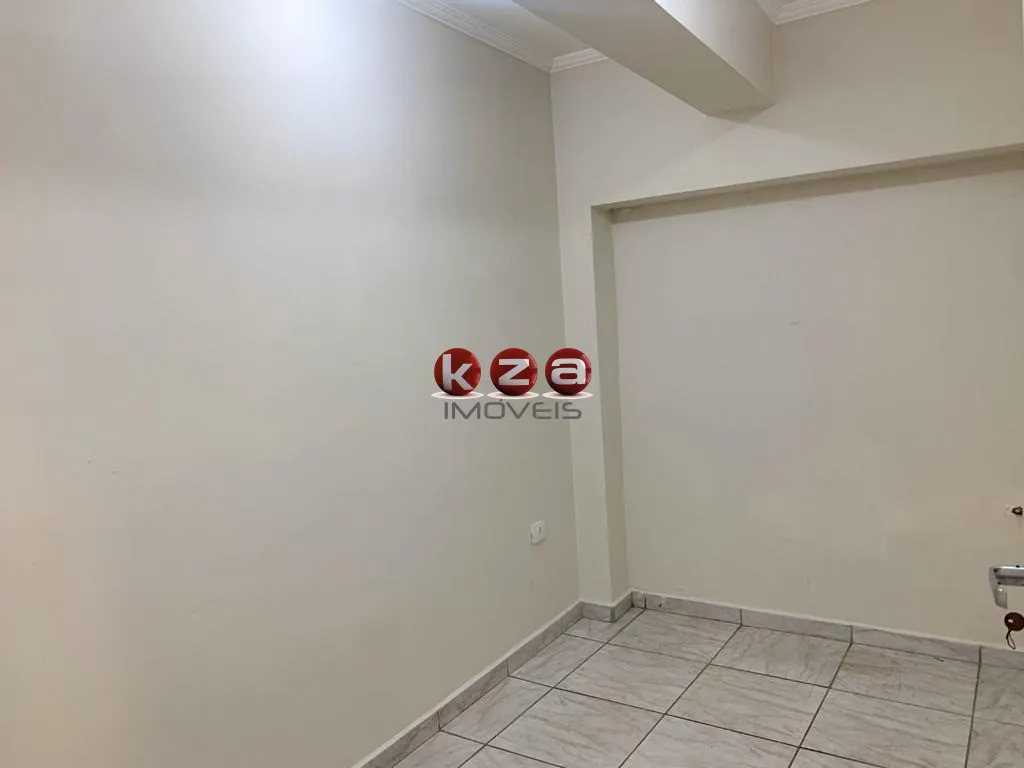 Imagem Prédio Comercial para Locação em Valinhos-SP: 15 Salas, 15 Banheiros e 682m². Agende sua visita!