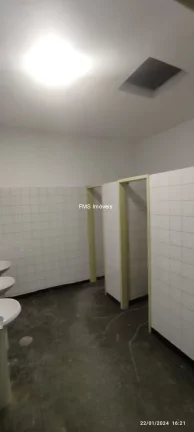 Imagem Galpão com 3600m² em Taboão da Serra - SP