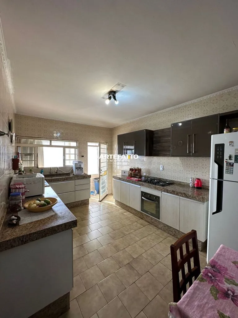 Foto do imóvel Casa à venda em Franca, Vila Industrial, com 3 quartos, 206m2 em Rua João Quirino de Souza