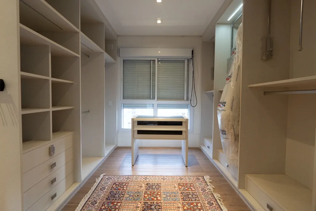 Imagem Apartamento à venda em São Paulo, Vila Mariana, com 4 quartos, 411m2