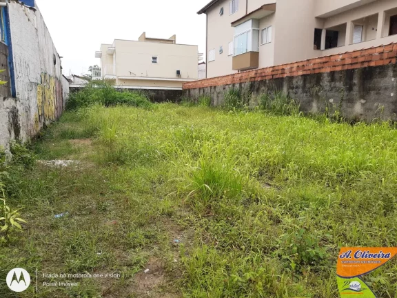 Imagem TERRENO PRÓXIMO A PRAIA