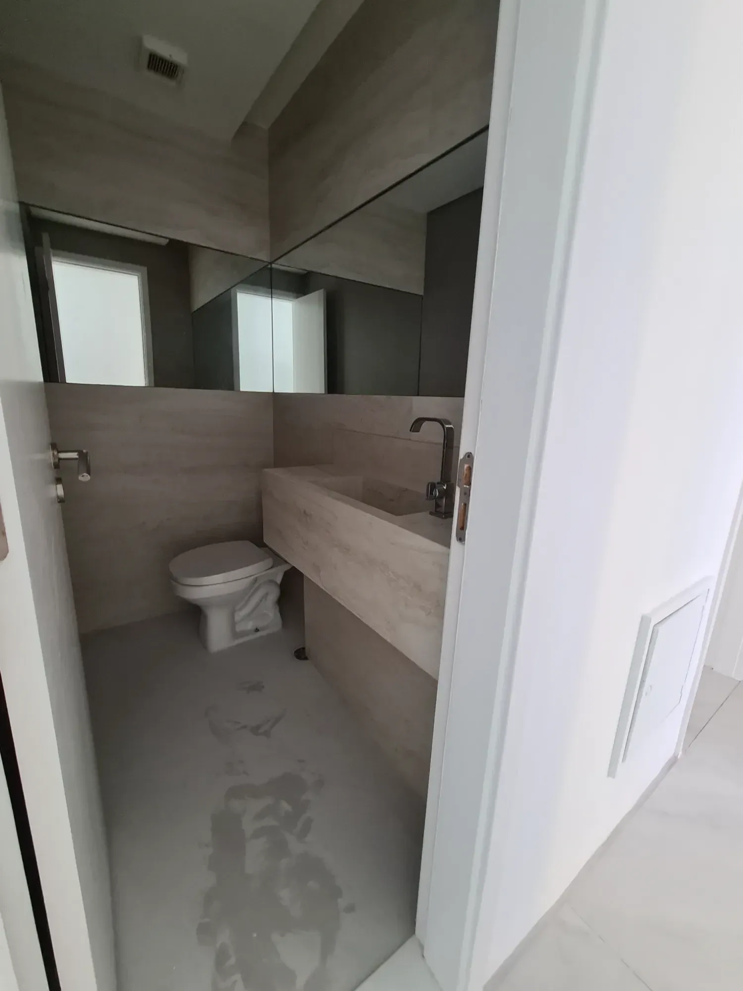 Imagem Apartamento com 4 Quartos à Venda ou Locação, 13650 m² em Pina - Recife