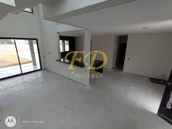Imagem Casa em Condomínio Fechado em Atibaia
