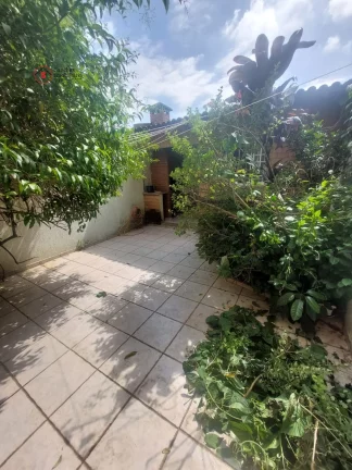 Imagem Sobrado a venda na Vila Zelina, a 9 minutos a p?(C) do Metrô Vila Prudente. 3 dormitórios, 1 com closet, 2 vagas de garagem cobertas, portão automático.