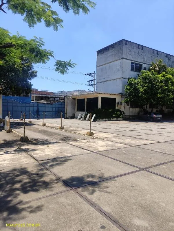 Imagem Galpão para Locação em MESQUITA, Centro, 2 banheiros