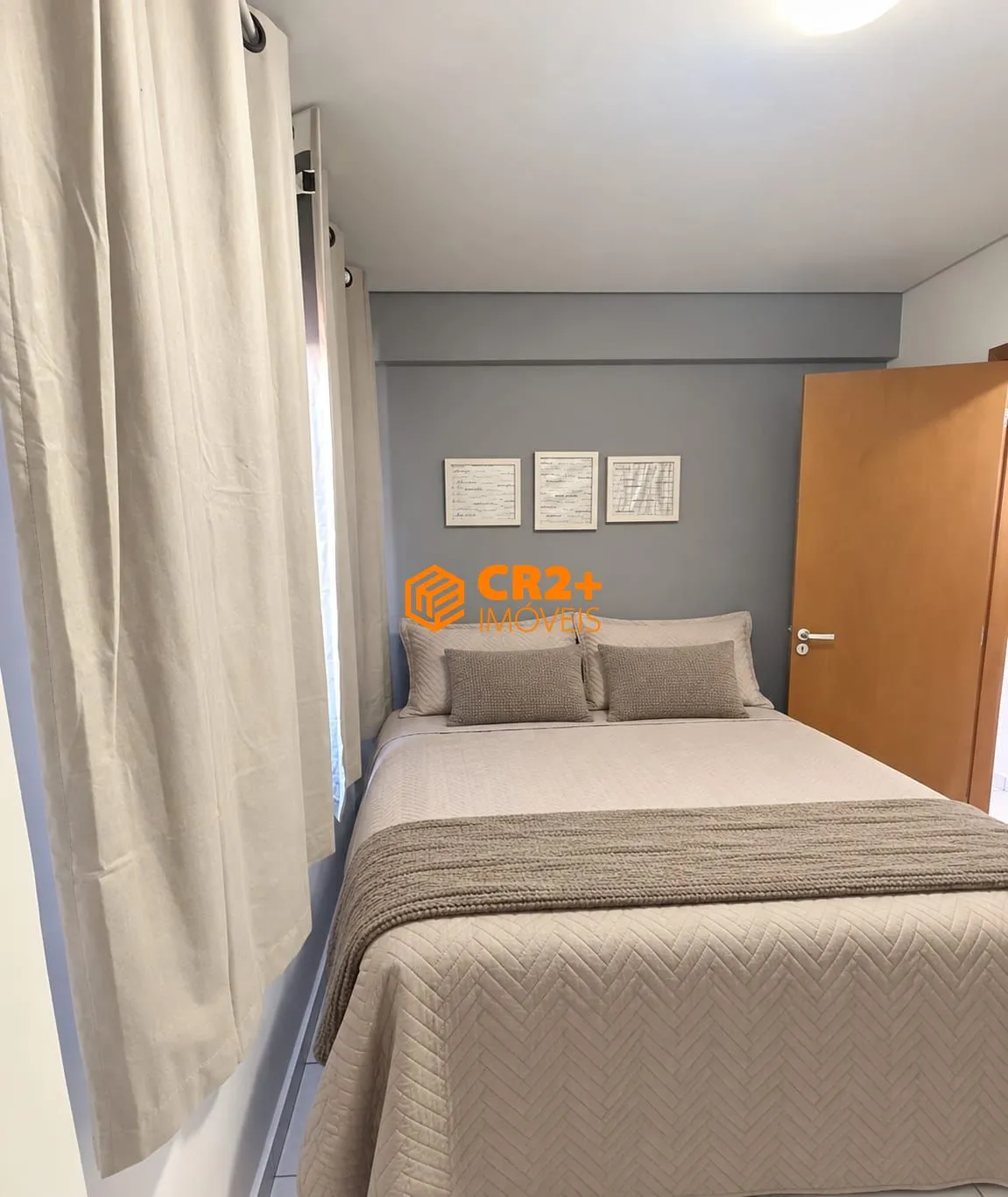 Imagem VENDO FLAT - PORTEIRA FECHADA 35m² 700m² DO MAR