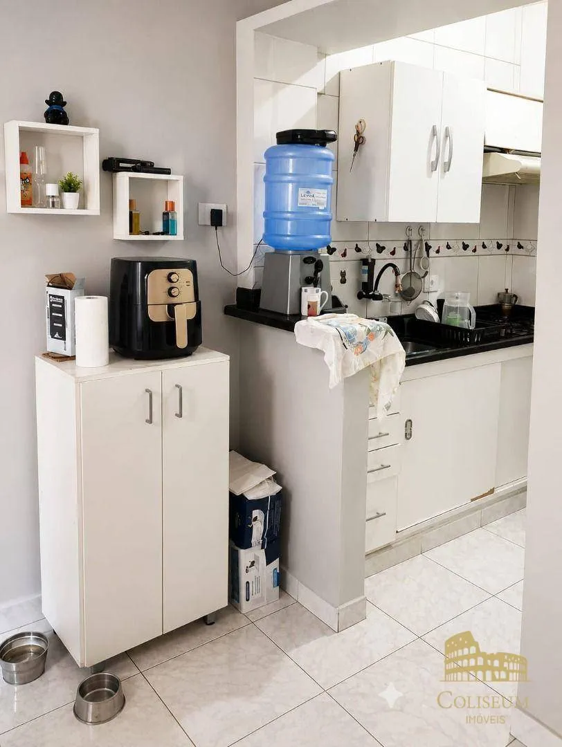 Imagem Kitnet com 1 dormitório à venda, 22 m² por R$ 179.900,00 - Vila Assunção - Praia Grande/SP