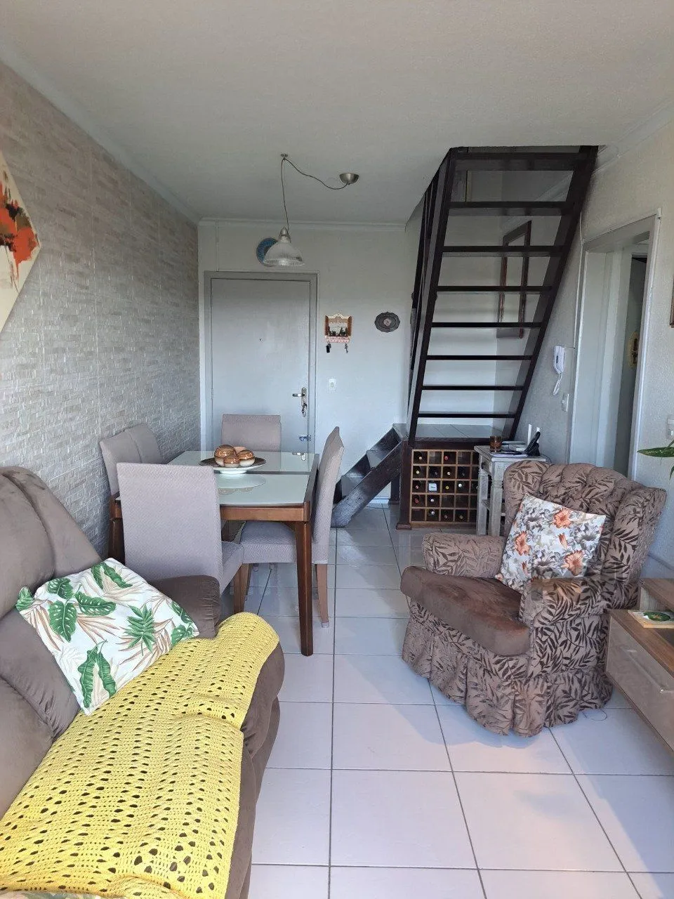 Imagem Apartamento cobertura, 2 dormitórios, vaga de garagem, Bairro Ponta Porã