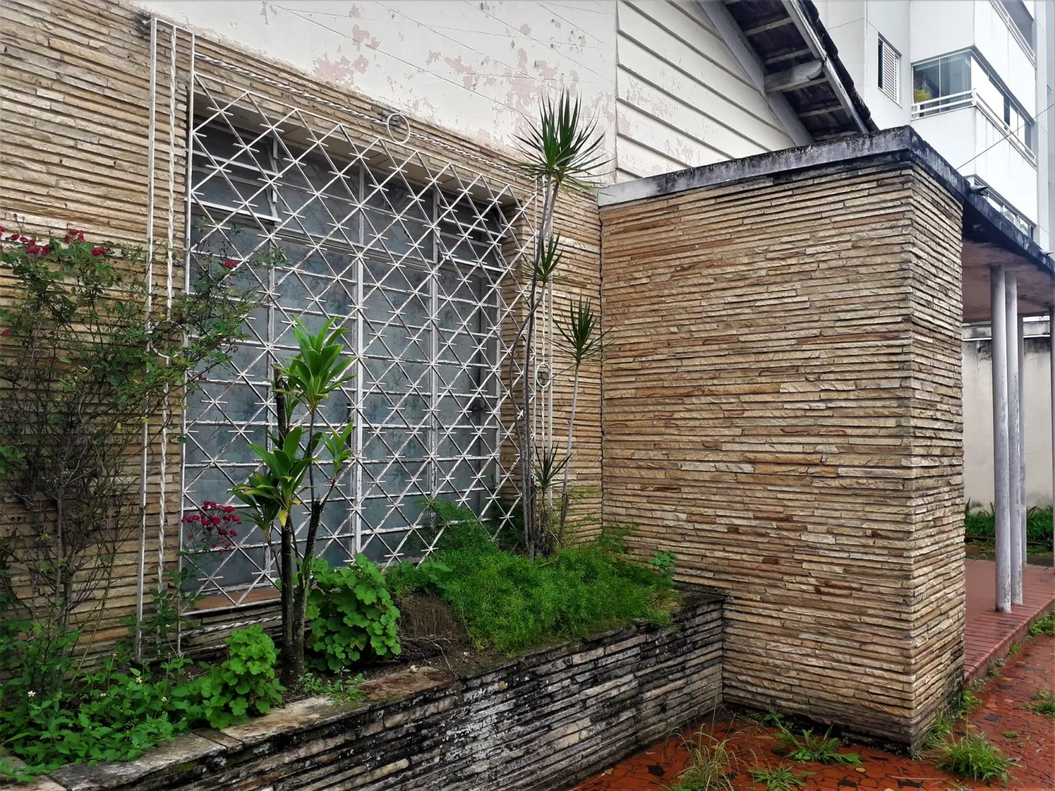 Foto do imóvel Casa à venda 4 Quartos, 1 Vaga, 1000M², Centro, Taubaté - SP