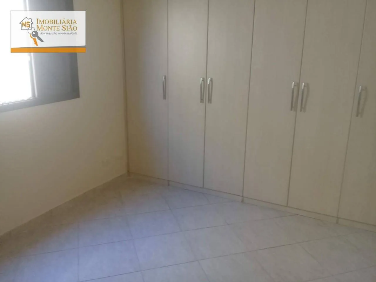 Imagem Sobrado com 4 dormitórios à venda, 126 m² por R$ 740.000,00 - Jardim Cocaia - Guarulhos/SP