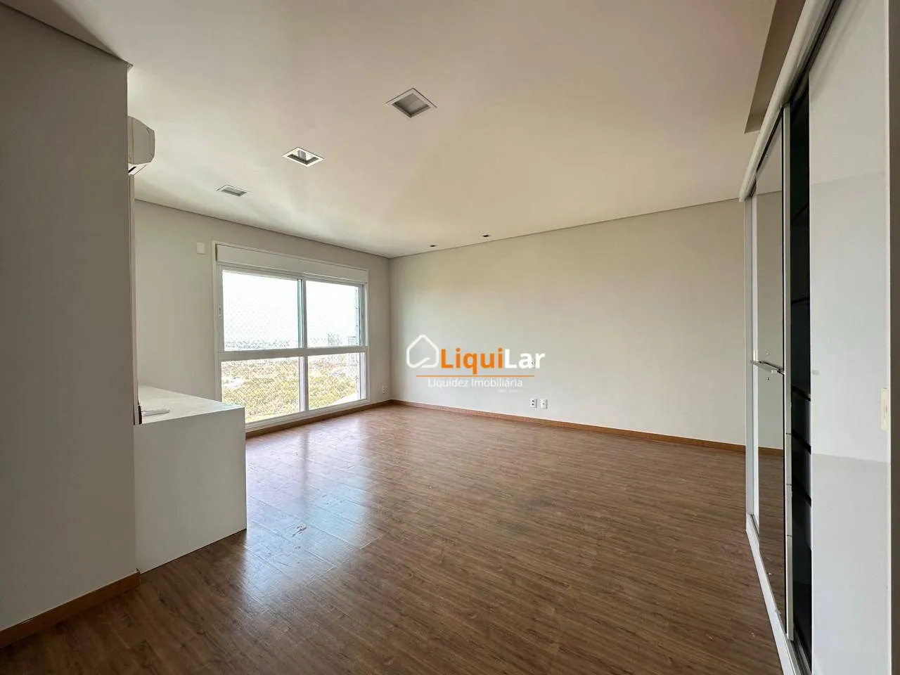 Imagem Apartamento no Grand Palais com 4 Suítes, 4 Vagas e Vista Permanente para o Parque das Nações