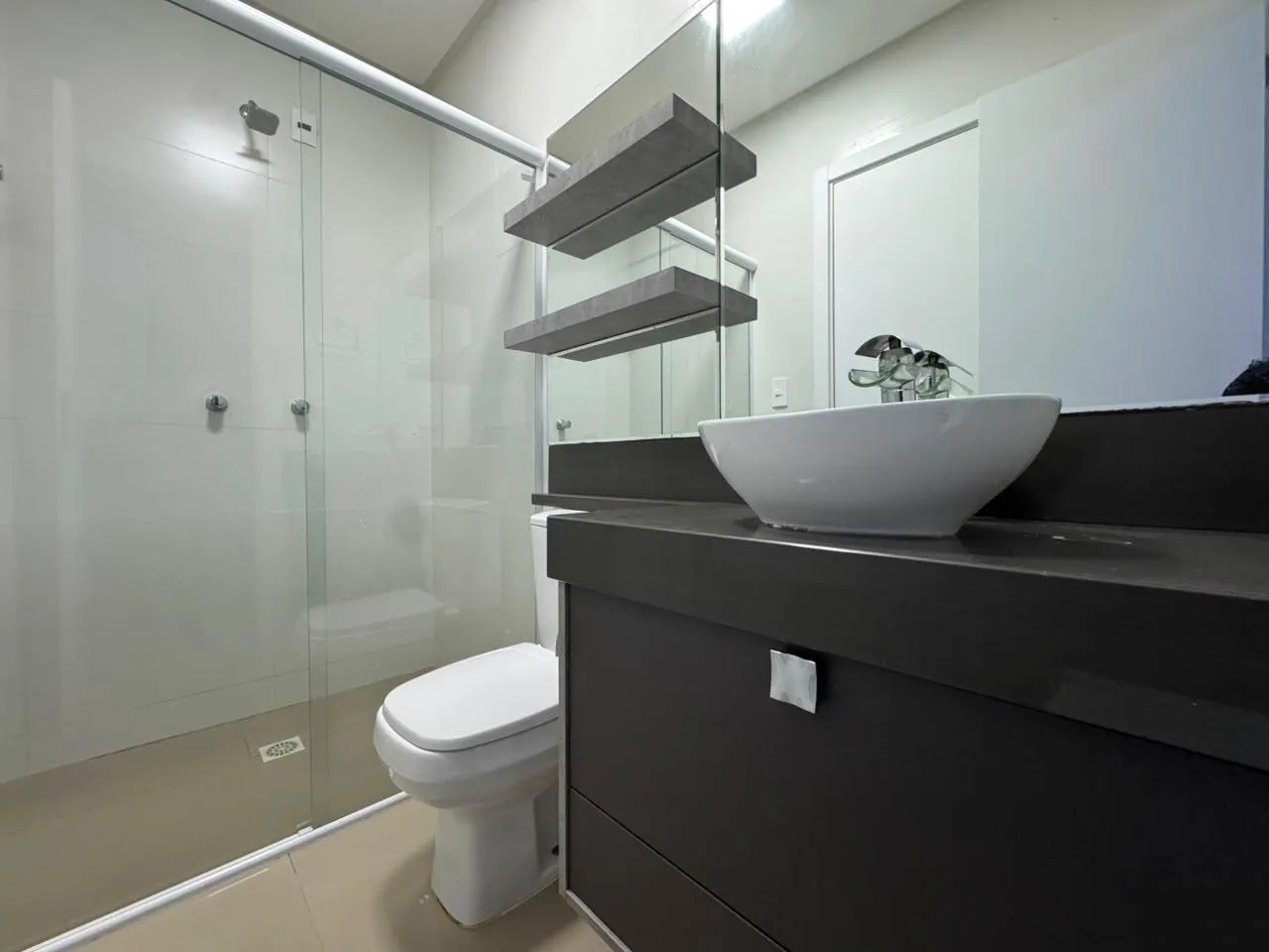 Imagem Apartamento com vista para o mar à venda com 98m2 por R$ 1.380.000,00