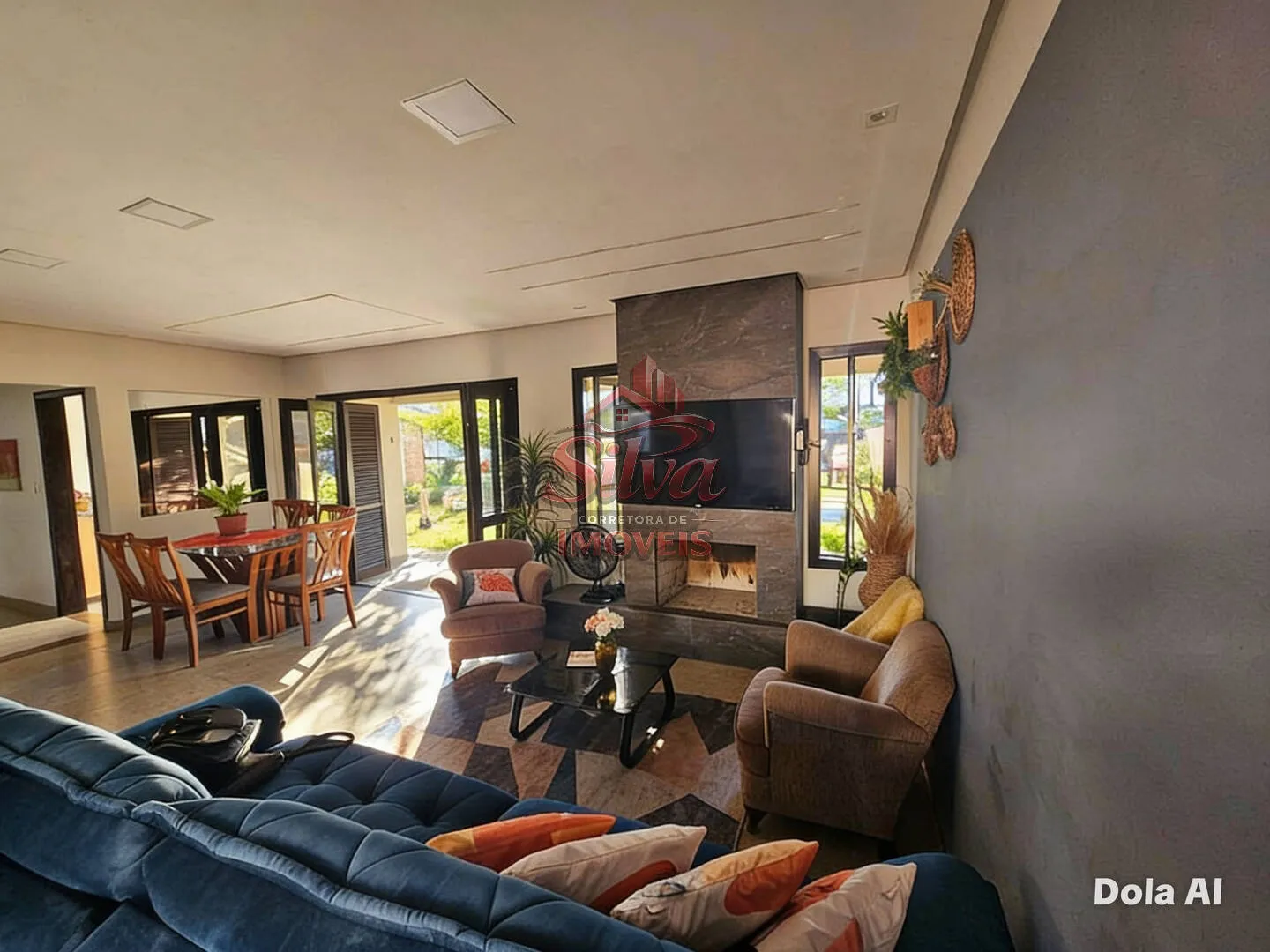Imagem C100 | Casa 4 dormitórios à venda a 400m do mar em Imbé