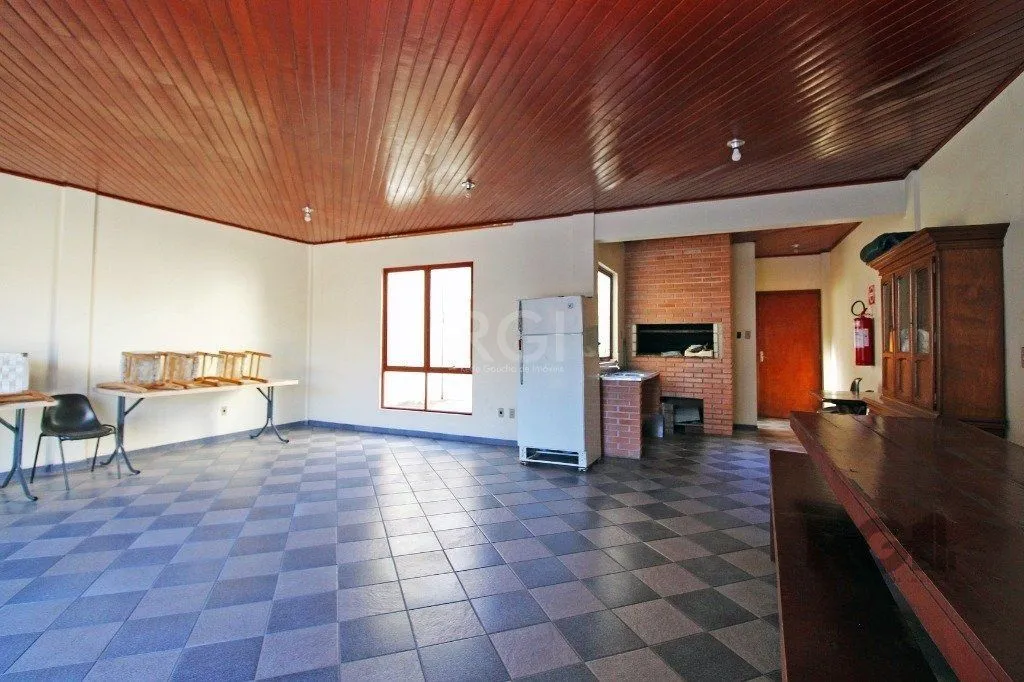 Imagem prédio comercial, com 03 andares, loja térrea, mais 04 salas.
