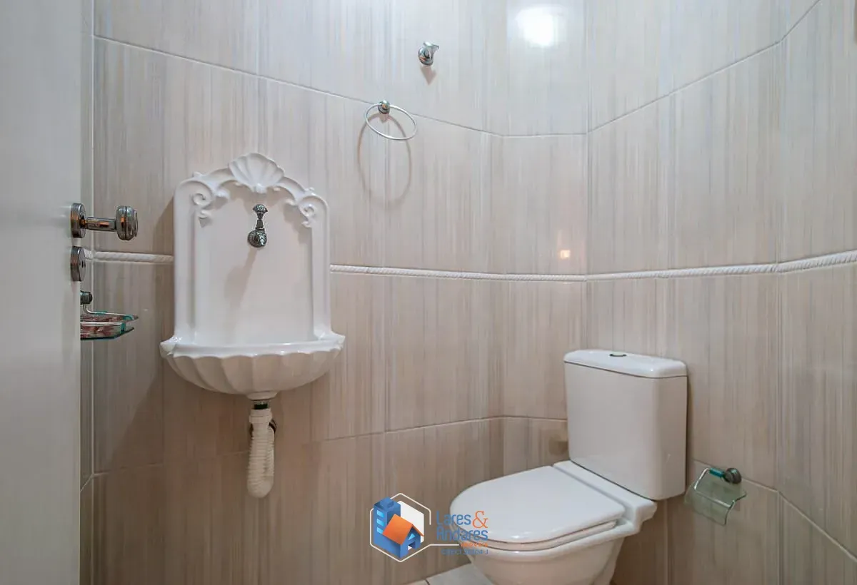 Imagem Apartamento para venda em Água Fria com 3 quartos, sendo 1 suíte, 160m²