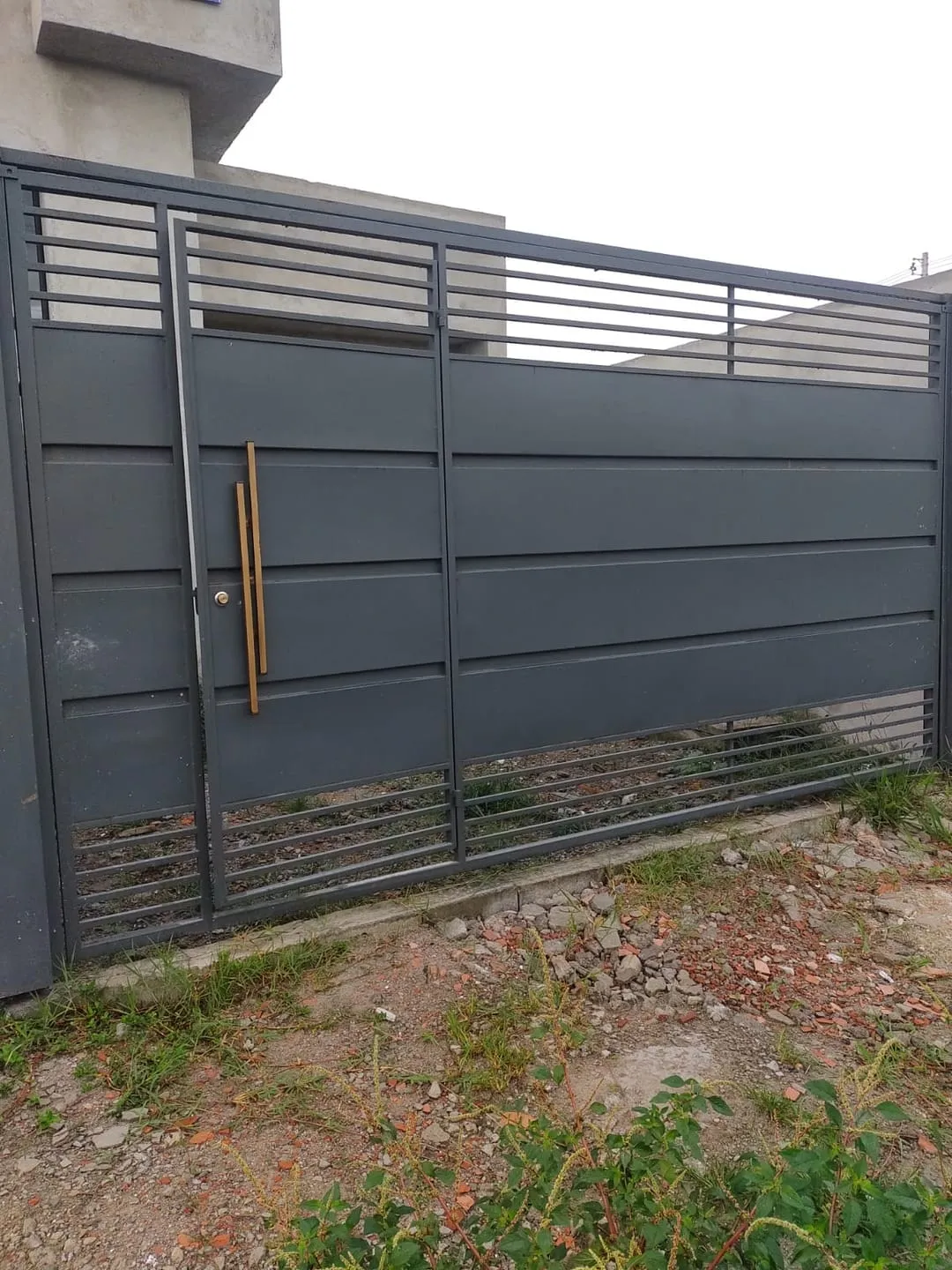 Foto do imóvel Casa à venda 3 Quartos, 1 Suite, 1 Vaga, 150M², Vila Areao, Taubaté - SP