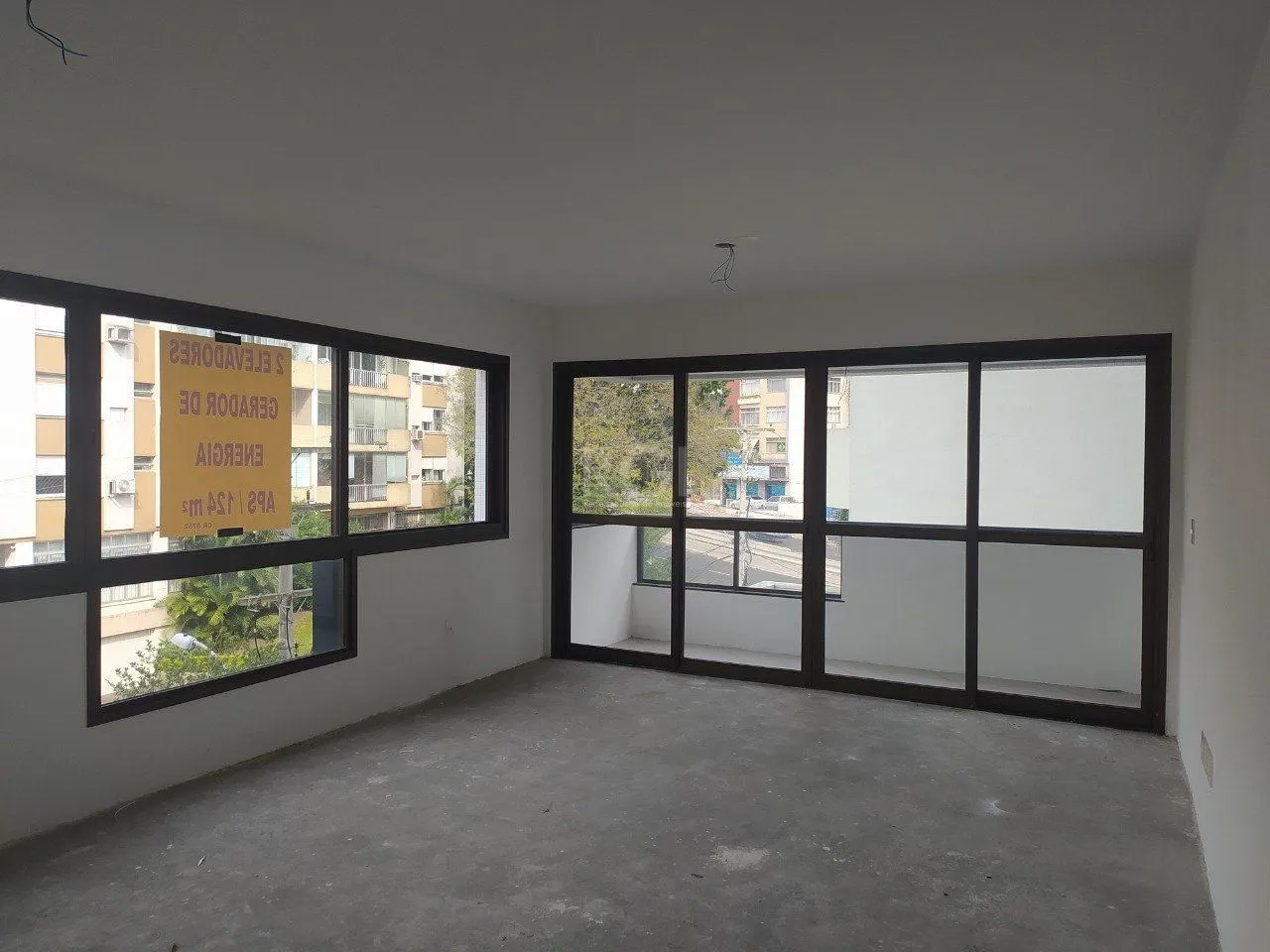 Imagem Apartamento para Venda - 123.71m², 3 dormitórios, sendo 1 suites, 2 vagas - Petrópolis