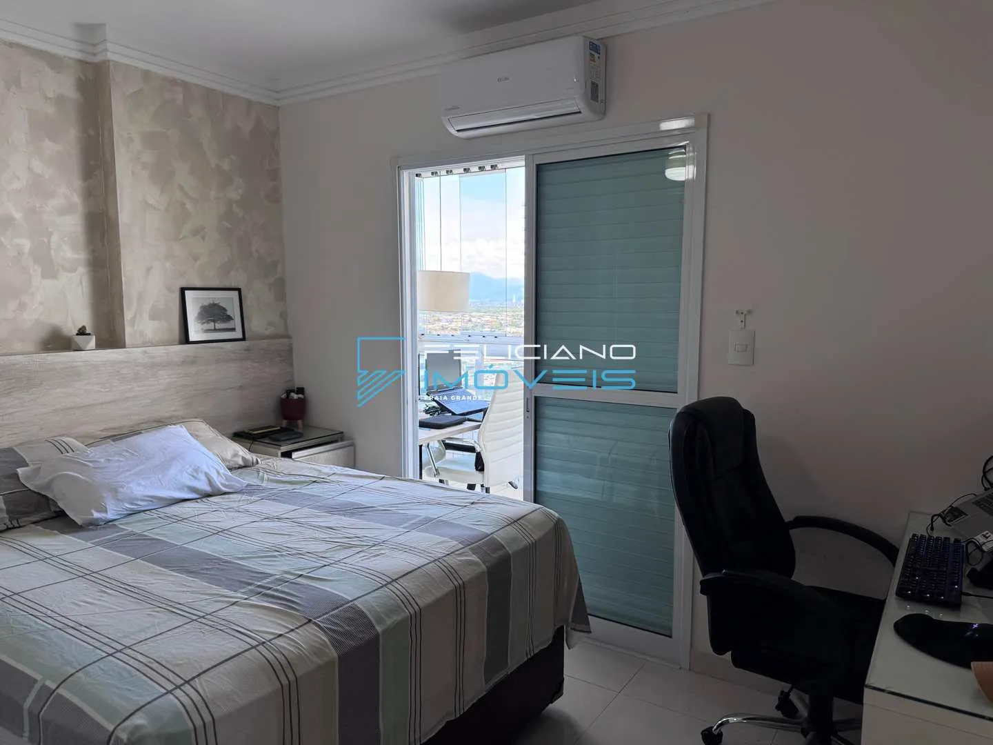 Imagem Apartamento com 2 quartos, Guilhermina, Praia Grande - R$ 745 mil, Cod: 6138