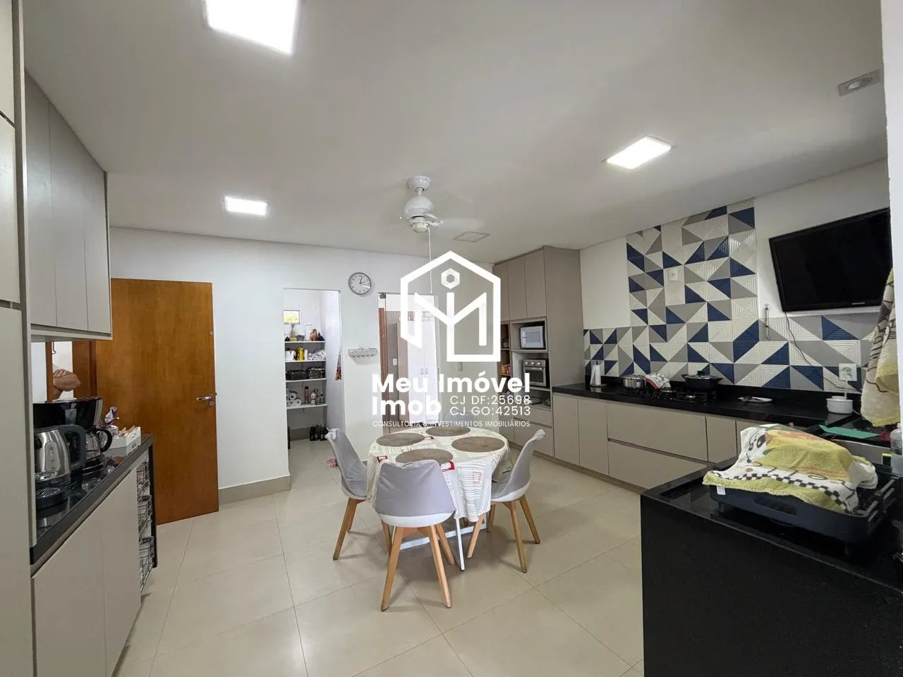 Imagem Cond. Quintas Interlagos Casa 3 Qts 3 Suítes 3 Vagas 385m²