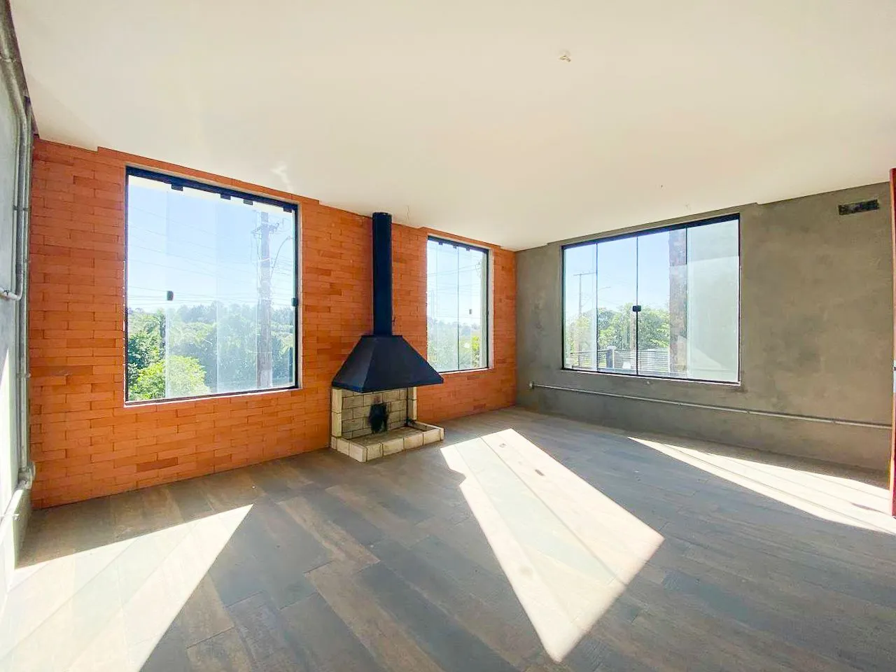 Imagem Casa em Condomínio / 3 Quartos / 1 Suíte / 2 Vagas / Verdes Campos / Porto Alegre / RS