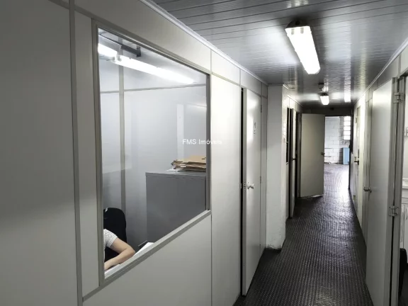 Imagem Prédio Comercial com 1000m2 na Vila Moraes