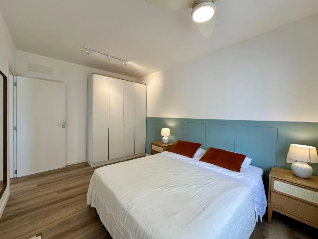 Imagem Apartamento 2 Dormitórios - Bairro Centro