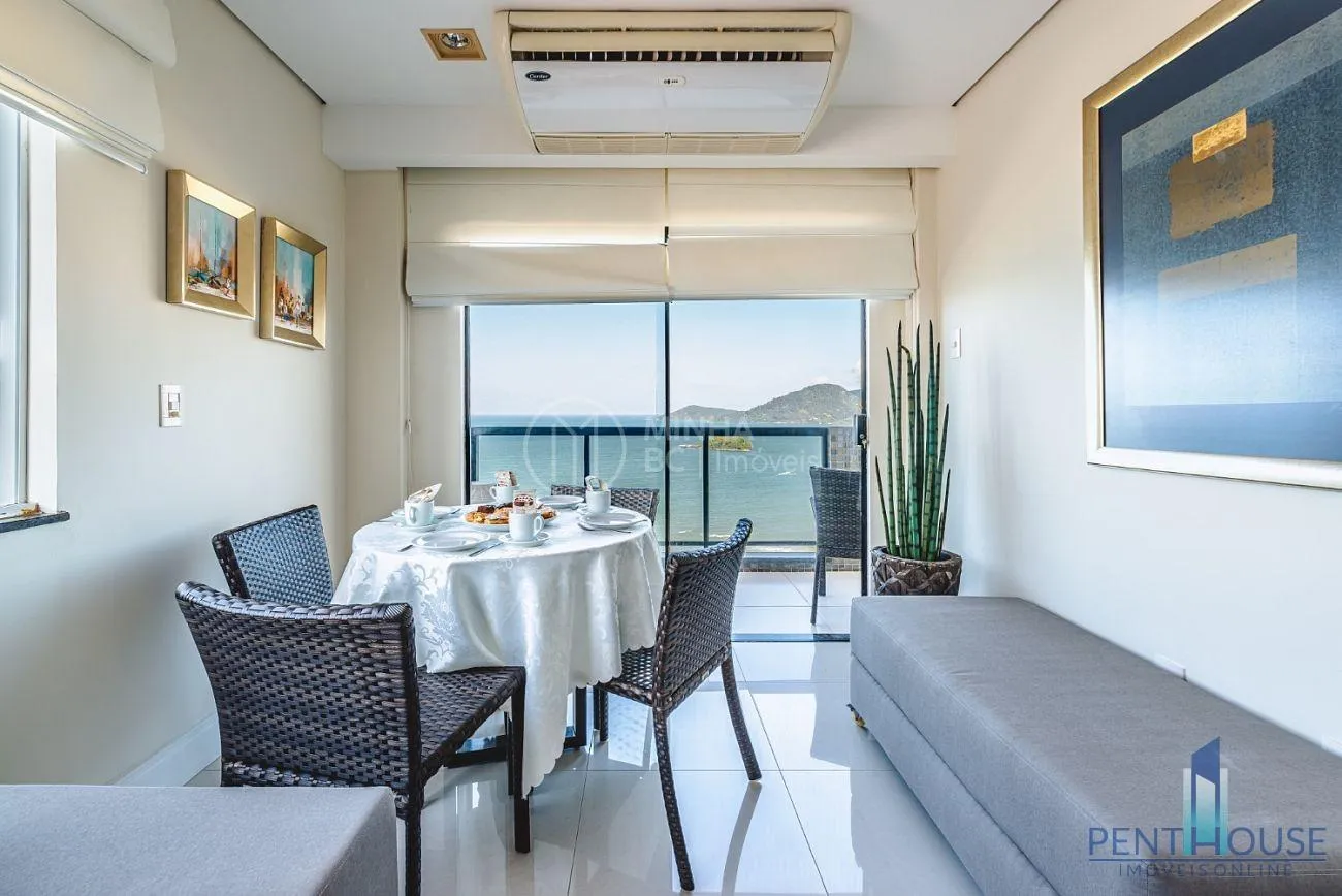 Imagem Apartamento Frente Mar para Venda em Balneário Camboriú, CENTRO, 3 dormitórios, 3 suítes, 4 banheiros, 1 vaga