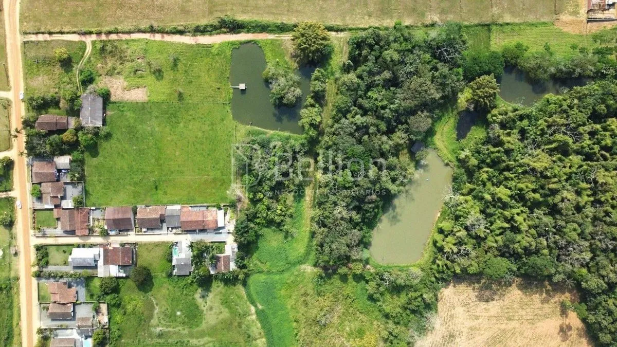 Imagem Terreno excepcional no coração de Rio dos Cedros!