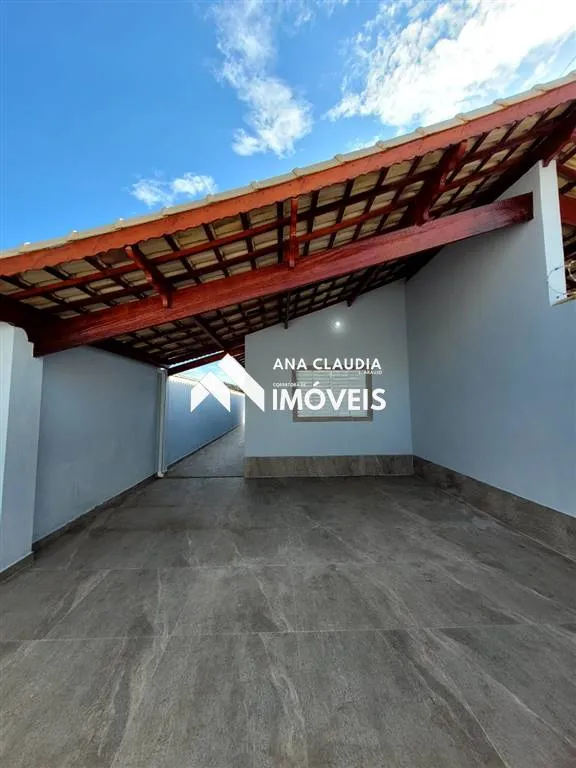 Imagem CASA A VENDA NA PRAIA DE MONGAGUÁ