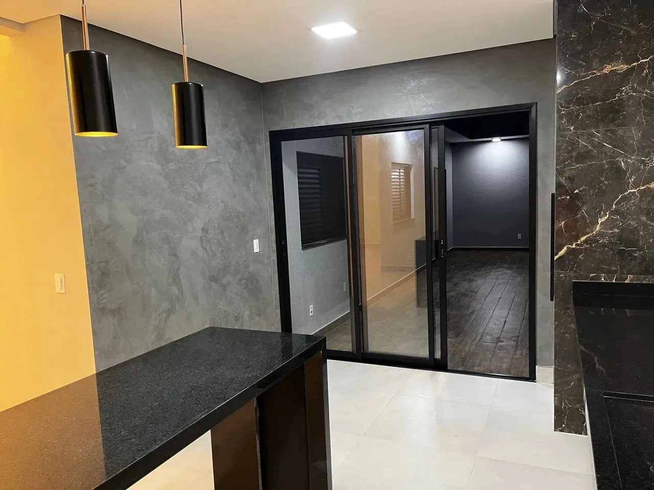 Imagem Imperdível oportunidade: Casa em condomínio à venda em Sorocaba-SP, Jardim Novo Horizonte! 3 quartos, 1 suíte, 1 sala, 1 banheiro, 2 vagas, 200m².