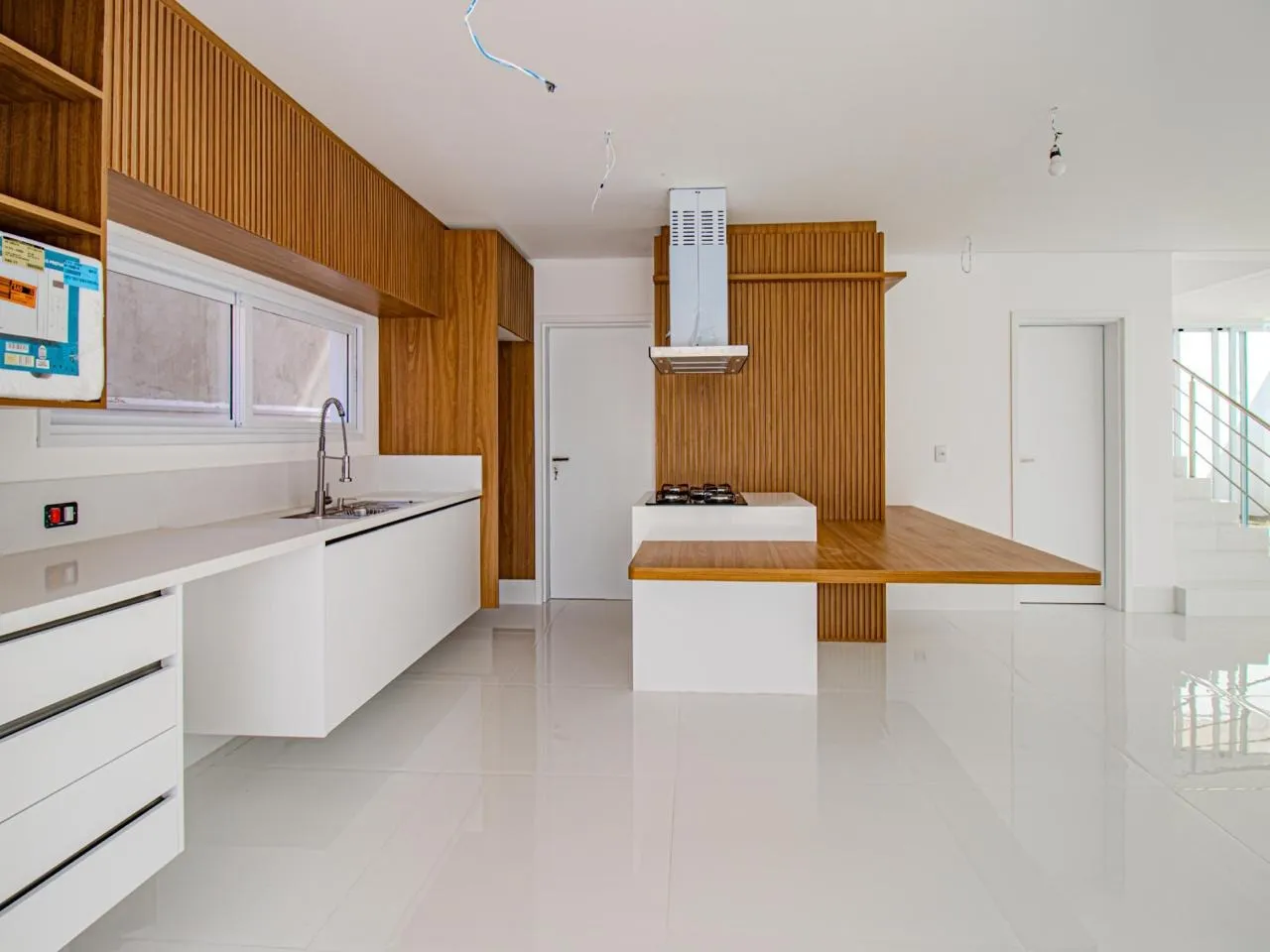 Imagem Sobrado de 466,93m² Localizado no Res. Burle Marx - Santana de Parnaíba - SP!