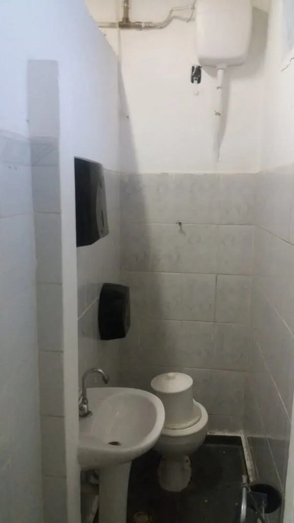 Imagem Comercial à venda 3 Quartos, 1 Suite, 5 Vagas, 300M², Bela Vista, Pindamonhangaba - SP