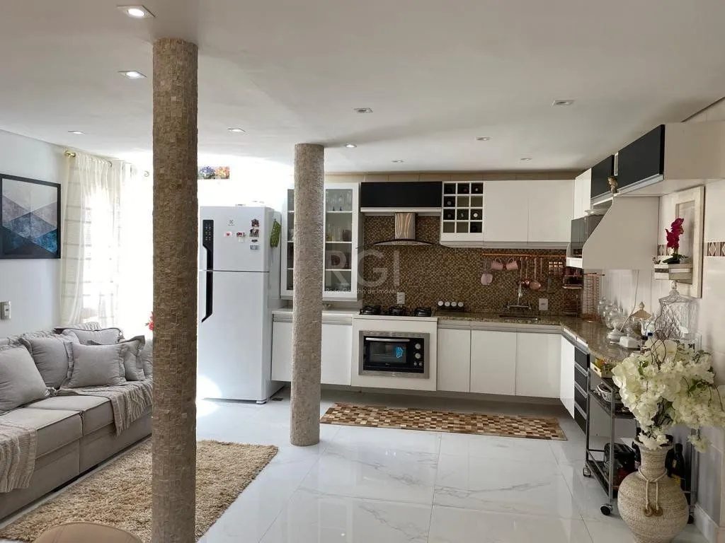 Imagem Ótima casa no condomínio Jardins do Prado bairro Hípica - 70m² Porto Alegre-RS