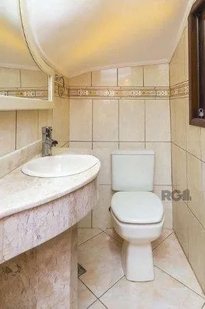 Imagem Casa para Venda - 167m², 3 dormitórios, sendo 1 suites, 7 vagas - Hípica