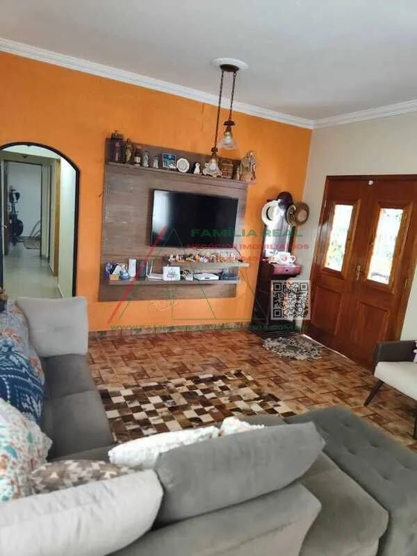 Imagem Chácara com 3 Dorms, sendo 01 Suíte, com 05 vagas coberta, à venda, em Jarinu.