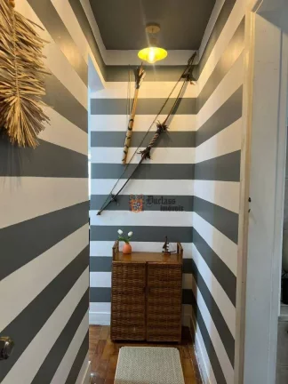 Imagem Apartamento com 2 dormitórios à venda, 64 m² por R$ 375.000 - Itararé - São Vicente/SP