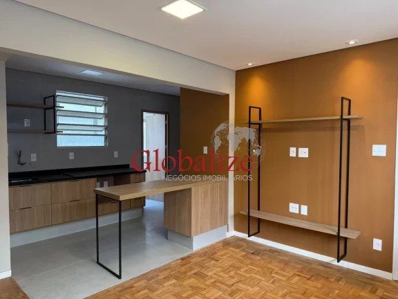 Foto do imóvel Apartamento à venda com 68m², quartos, garagem, reformado por R$440.000,00 no Embaré em Santos