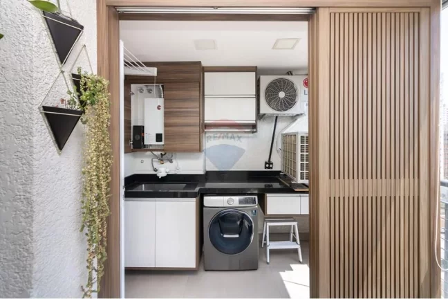 Imagem Apartamento 2 quartos, 2 banheiros, 2 vagas cobertas + depósito