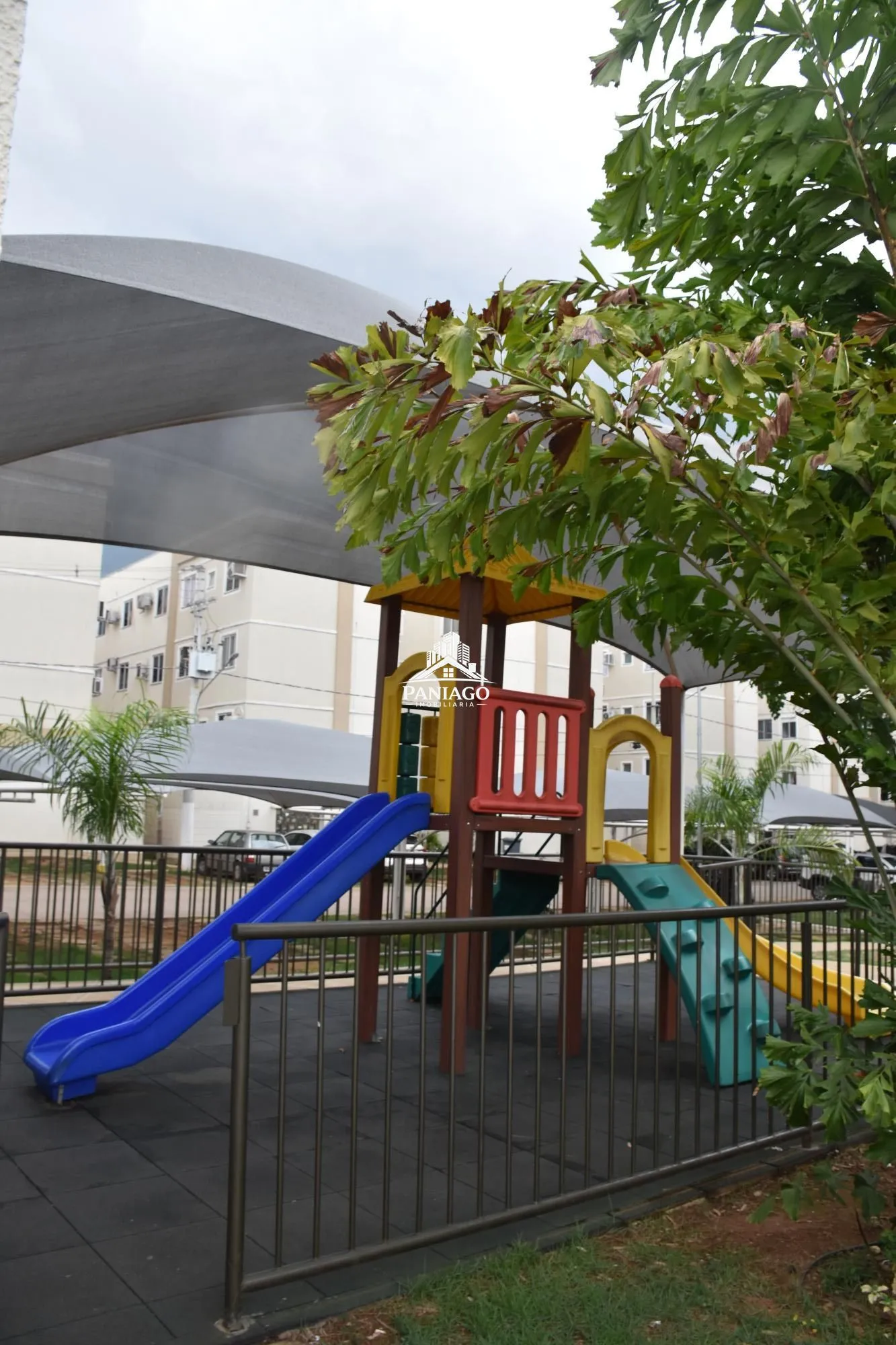 Imagem APARTAMENTO 4°ANDAR NO CONDOMINIO CHAPADA BOULEVARD -COM 2 QUARTOS, SALA,COZINHA