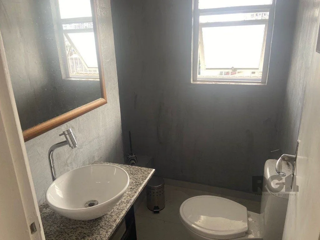 Imagem apartamento 2 dormitorios mais dependencia 72m2 Cidade Baixa
