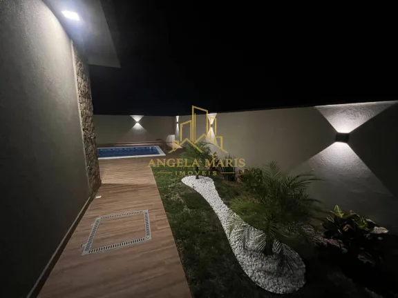 Imagem Casa Sobrado, 3 dormitórios ( 1 suíte), 4 vagas, Santa Mônica, Caçapava.