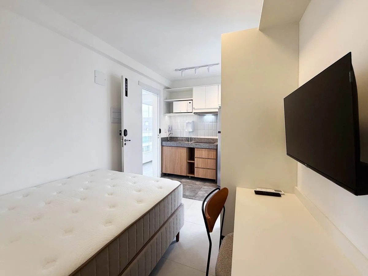 Imagem Apartamento com 1 Quarto para alugar, 18m² - Pinheiros