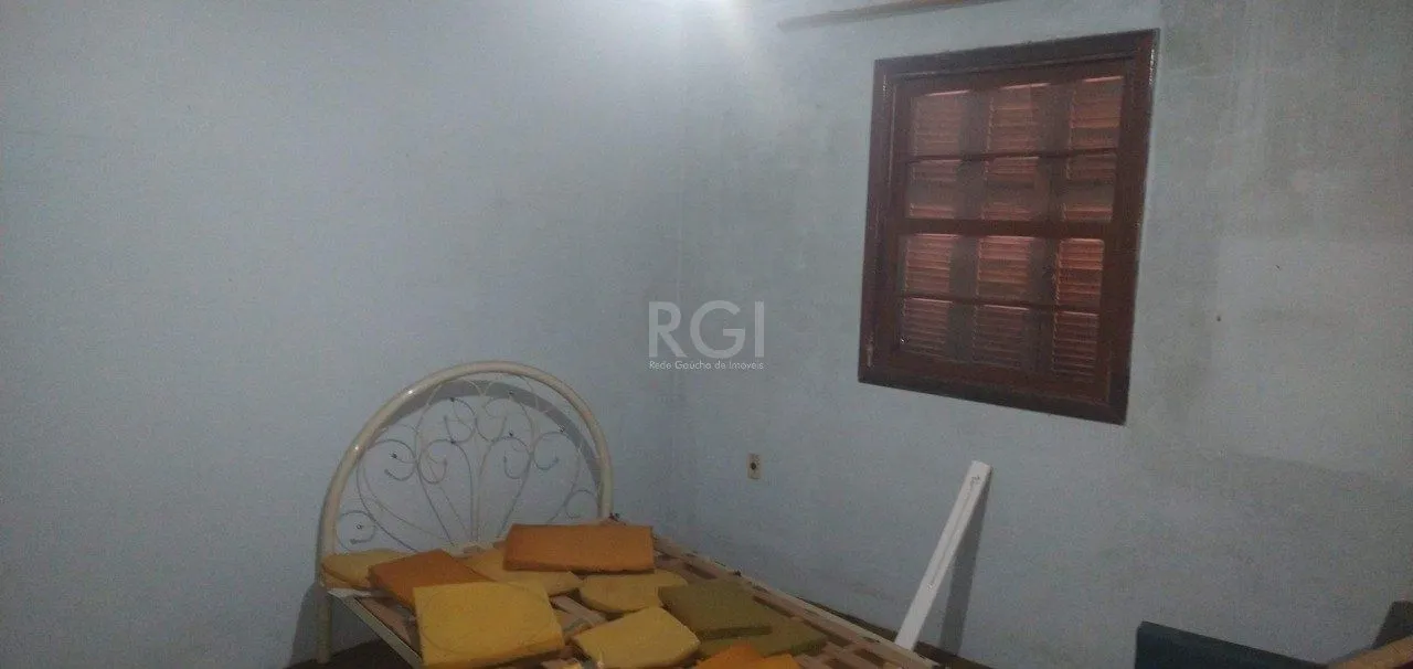 Imagem Casa de 4 dormitórios na Av. Teresópolis bairro Teresópolis