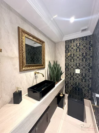 Imagem Linda cobertura em duplex com 272 mts2 privativos, 2 garagens, 3 dormitórios, sendo 1 suíte master...
